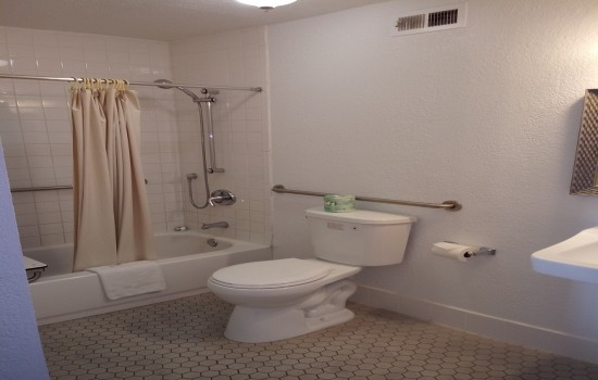 Welcome To Premier Inns Tolleson - Accessible Private Bathroom